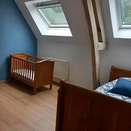 D'hotes A La Ferme De La Porte En Aix Pour 5 Penzion *