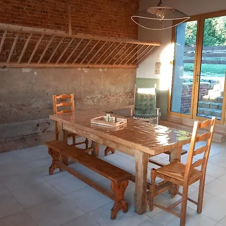 Penzion D'hotes A La Ferme De La Porte En Aix Pour 5 *