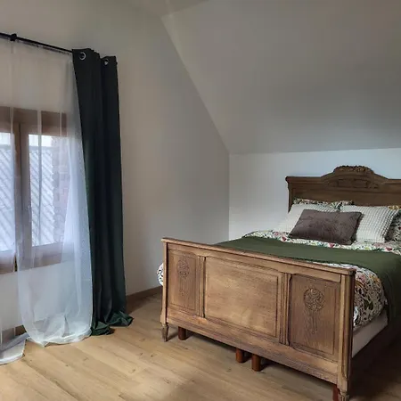 D'hotes A La Ferme De La Porte En Aix Pour 5 Aix-en-Issart