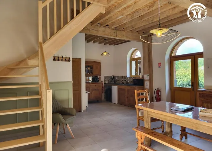 D'hôtes à La Ferme De La Porte En Aix Pour 5 Aix-en-Issart